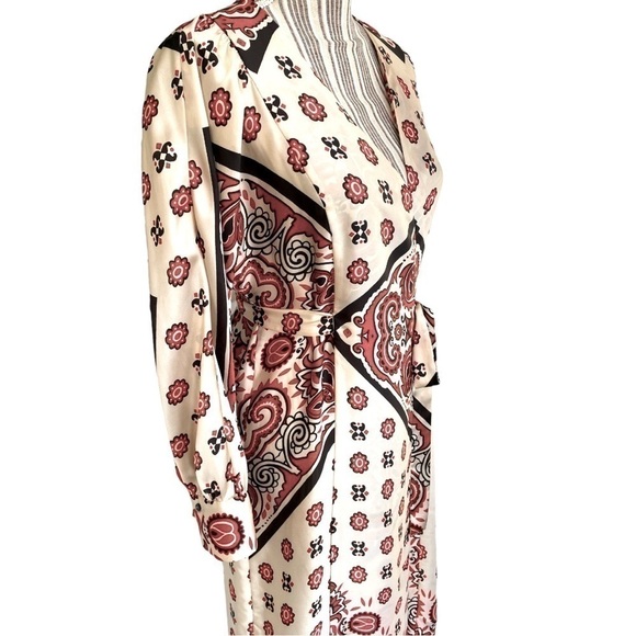 Zara Woman, wrap dress, size M, midi length, attached ties, excellent condition - Picture 5 of 7
